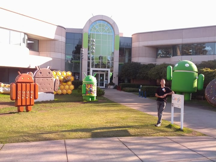 Àlex Rodríguez Bacardit in Googleplex, California